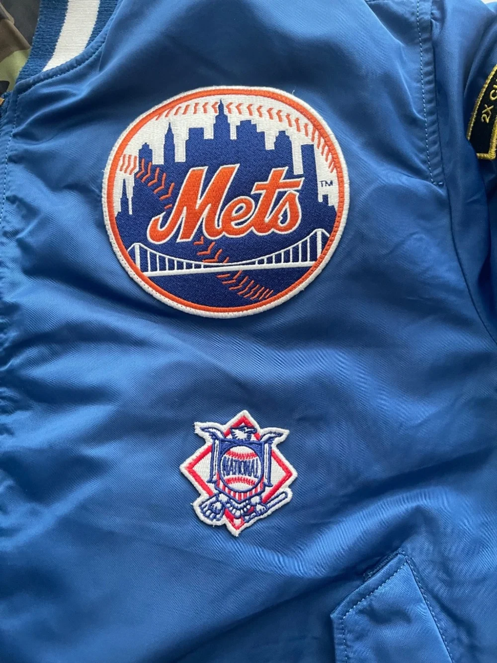 New Era New York Mets MA-1 Bomber Jacket Blue Reversible Camo MLB Full Zip - Picture 15 of 16